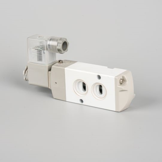 ソレノイドバルブ24V